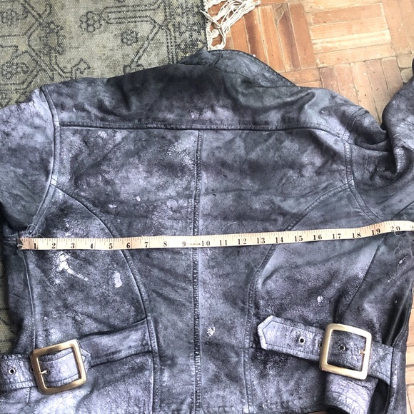 Danier vintage womens leather motto jacket. Customized w/purple distressed look. - Picture 6 of 6
